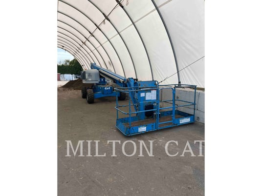 Genie Industries S45, Articulated Boom Lift, 2700 hours, S/N: S4514-19654C, 2014 - Image 1