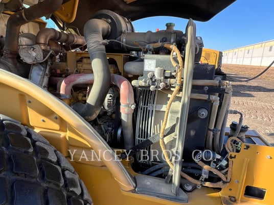 Caterpillar CS54B, Compactor, 5202 hours, S/N: CS501085, 2020 - Image 8