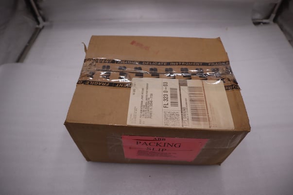 NIB ABB 266DSH / 266DSHHSSB2A1V1L5B2I2N2 TRANSMITTER STOCK G120A - Image 1