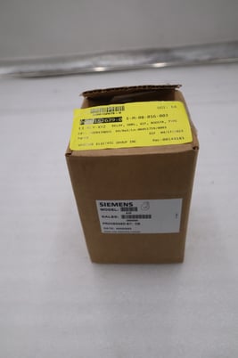 NEW SIEMENS 61F BOOSTER RELAY WITH BOX STOCK G318A - Image 1