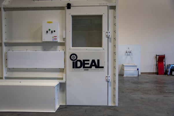 iDEAL, side-down draft paint spray booth, 26' L x 14' W x 9' 3" H, single phase 230 V. - Image 5
