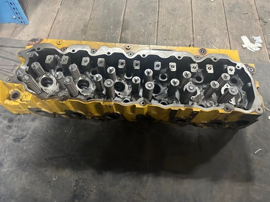 Caterpillar #C7, cylinder head, industrial ser. JTF, Tier 3, new takeout not machined - Image 1