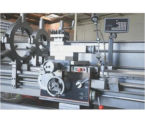 26"/35" x 120" GMC #GML-26120, precision gap lathe, 12" 3-jaw chuck, 16" 4-jaw chuck, 4-1/8" bore, D1-8 - Image 4