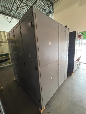 Square D, 1600 Amp, 2200 Volts, 700 Volts, 50 KA Delta Wye Main Breaker, 2006 - Image 8