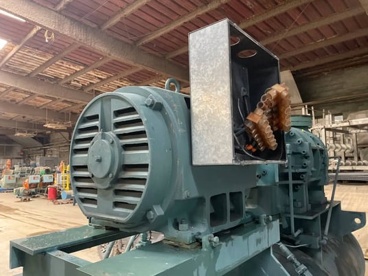 300 HP 3570 RPM Ram #3AB262448V, High Efficiency Refrigeration Electric Motor, Frame 445TS, 460 Volts, 3ph - Image 3