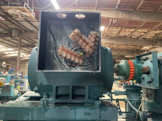 300 HP 3570 RPM Ram #3AB262448V, High Efficiency Refrigeration Electric Motor, Frame 445TS, 460 Volts, 3ph - Image 4