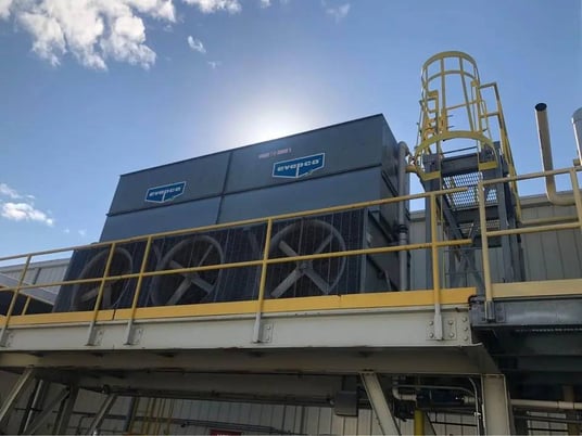 325 Ton, Evapco #PMC-325E, Sngl Tower Ammonia Evaporative Condenser, 400 psig, 50900 cfm, R-717, 3 HP pump w/ - Image 1