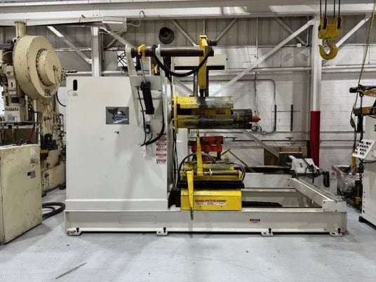 15000 lb. Coe Press Equipment, reel & straightener combo, 18" W stock, 72" OD - Image 1