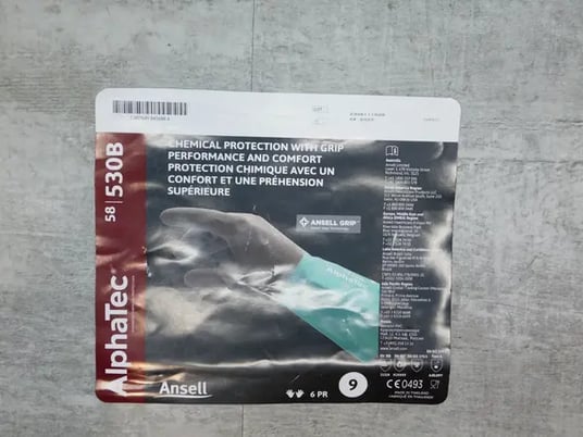 24 NEW Pair Ansell AlphaTec 58-530B Chemical Resistant Gloves, Size Large NEW - Image 5