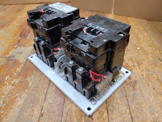 Square D, 8702SE02, Reversing Contactor, 600VAC, Series A Size 3 Coil 110/120V SEO2 - Image 6