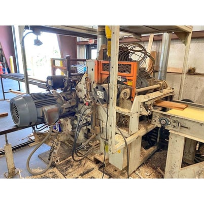 2 4" x 4" Yates American #B-26, top & bottom rough lumber planer, 24" x 4" open capacity - Image 2