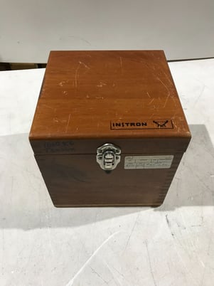 Instron #2512-144, tension load cell, new - Image 1
