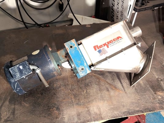 Flexicon, Drive Head w/Discharge Chute, 3" O.D., 6" diameter Outlet w/10" x 10" Flange, 3 HP, 230/460 V - Image 5