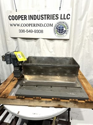 Stainless Steel Jacketed Ingredient Feeder/Lumpbreaker, 25.5" x 12.5" Inlet, 25.5" x 6.5" Outlet, 12" overall - Image 3