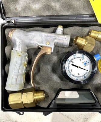 Conco Systems Inc. #WGCA11, Aluminum Water Gun w/Case, 1" Gun - Image 2