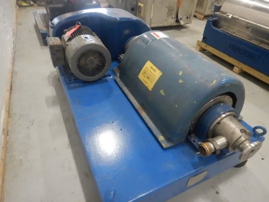 Dorr Oliver #12L, Stainless Steel Horiz Decanter Centrifuge, 70mm single lead conveyor, 6025 Cyclo dr, 25 HP - Image 1