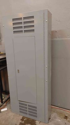 600 Amp. Square D, Panelboard, 120/208Y Volts, 600A 700A NF Panelboard Loaded NEW 14 Breakers Installed - Image 3