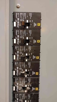 600 Amp. Square D, Panelboard, 120/208Y Volts, 600A 700A NF Panelboard Loaded NEW 14 Breakers Installed - Image 5