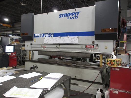 240 Ton, LVD #240-4, 5-Axis, LVD PC Control, 2001 - Image 1