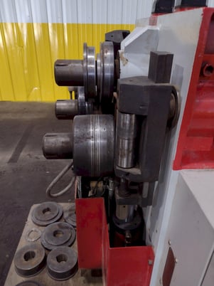 2-3/8" x 2-3/8" x 1/4" Simasv #CHV3360-NC, hydraulic angle bending rolls, 7" roll diameter, 10 RPM, 2001 - Image 7