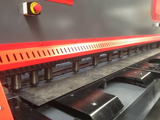 1/4"-3/4" RMT C-SMART Series, hydraulic swing beam shears, 12 models, 10' 2" or 12' 2" max L, 14" throat, 20 - Image 3