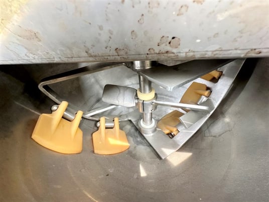 Jacketed Mixing Stainless Tank, 17" diameter X 10" H Tank, 0.25 HP, 130 V - Image 3