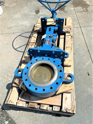 10" DeZurik #KSV, Manual Knife Gate Valve, 740 psi CWP, 300 psi Nominal Valve Class, 180 F max., Never Used - Image 5