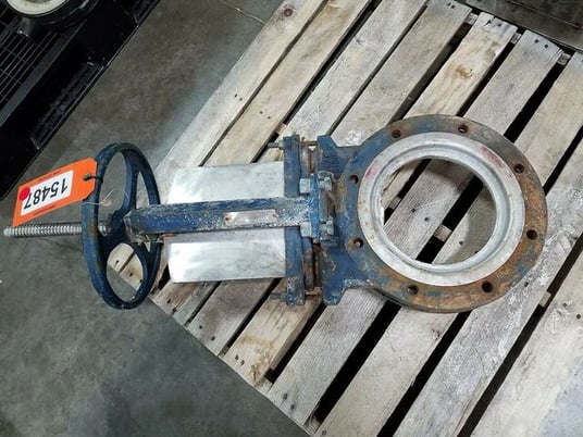 8" Fabri Valve, Stainless Steel Slide Gate Valve, Handwheel Actuated, 150 psi CWP, 150 F max. - Image 3