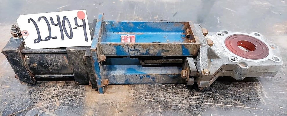 2" Newcon, Pneumatic Knife Gate, 150 psi, 200 F max - Image 3