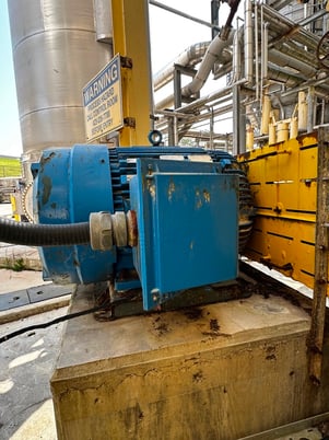150 HP 1185 RPM Reliance, Frame 445T, TEFC, 1.15 service factor, 460 Volts - Image 2