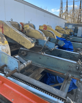 Newman #KM16, trimsaw, 5 heads, waste conveyor - Image 8