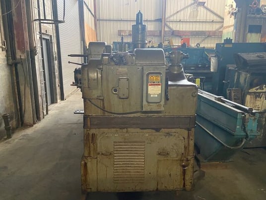 Fellows #61A, gear shaper w/spur Guide, 18" diameter capacity, 5" width face, 5.12" stroke, 5" riser, 0.75" - Image 2