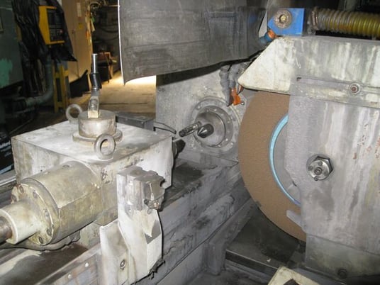 9.8" x 17" Kellenberger #URS-125/430, CNC universal grinder, 20" x 3" grinding wheel, 4.92" H of centers - Image 5