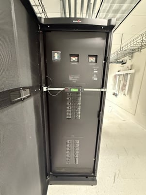 150 KVA APC #0G-PD150G6F, Step Down & Distribution PDU, 480 Volts x 208/120 Volts - Image 2