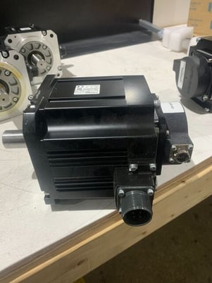 Mitsubishi #HF1542-A51, servo motor - Image 2