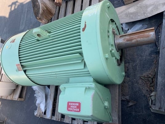 150 HP 1200 RPM U.S. Motors, Frame 449TL, TEFC, BB, 1.15 service factor, used, 2300 Volts - Image 2