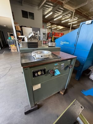 8" Strausbaugh #6BG, Polishing Lapping Machine, pneu down pressure, variable speed eccentrics - Image 1