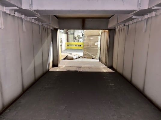 96" width x 72" H x 240" L Rapid Engineering Engineering, convection powder coating batch oven, walk-in - Image 10