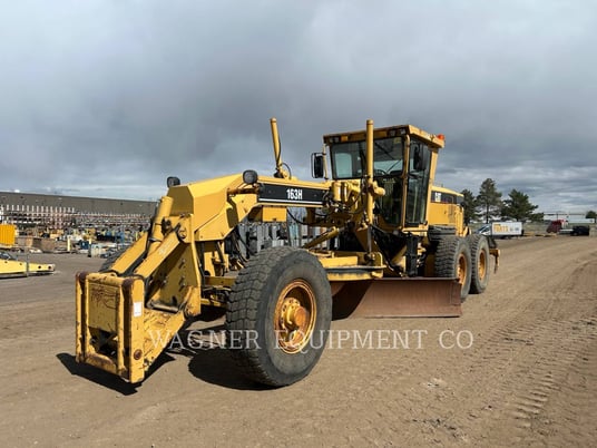 Caterpillar 163H AWD, Motor Grader, 8707 hours, S/N: ARL00304, 2004 - Image 1