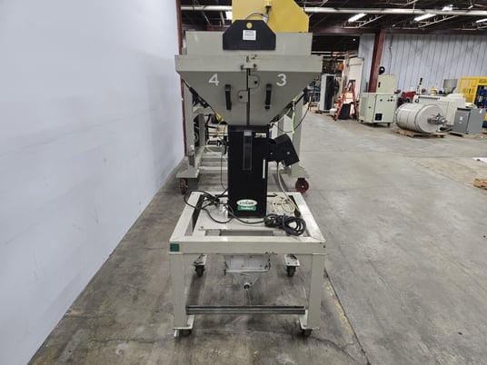 Conair #TB-100, 4 component gravimetric blender, 400 lb/hr - Image 5