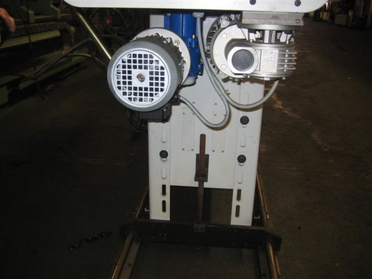 Iemca #KID-16, magazine barfeed, 0.20"-3.15" cap., 63.6" max.bar length, serial #20549QA01, 2007, #145434 - Image 3