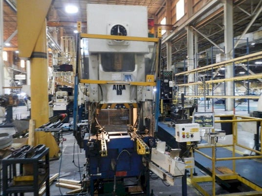 88 Ton, Aida, gap frame press, 3.93" stroke, 11.8" Shut Height, 3.14" adjustment, 55-110 SPM, 10 HP - Image 3