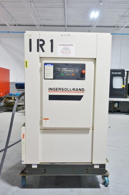 194 cfm, 125 psig, Ingersoll-Rand #EP-5-SE, screw type air compressor, 50 HP - Image 1