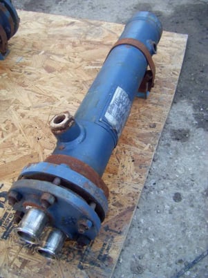 4.5 sq.ft., 150 psi shell, 150 psi tube, Itt Bell & Gossett #SU-42-2, shell & tube heat exchanger, 1995 - Image 8