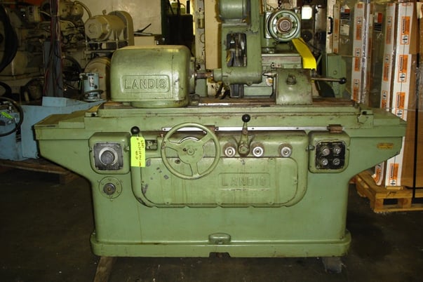 10" x 24" Landis #CH, universal cylindrical grinder, 4" work rest capacity, 12" x 1" x 5" grinding wheel - Image 1