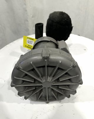 154 cfm, Fuji #VFC500A-7W, ring compressor vacuum blower, 2.5 HP, 2" inlet/outlet - Image 3