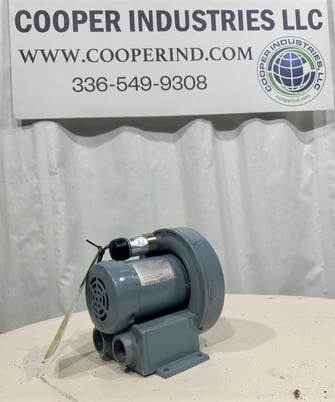 46 cfm, Spencer #VB-002S-E, Vortex blower, 31" H20 pressure, 2-pole, unused - Image 2