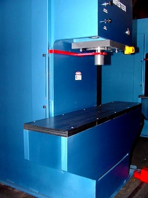 150 Ton, Press Master #SP-150, straightening press, 16" stroke, 15 HP, #140368 - Image 5