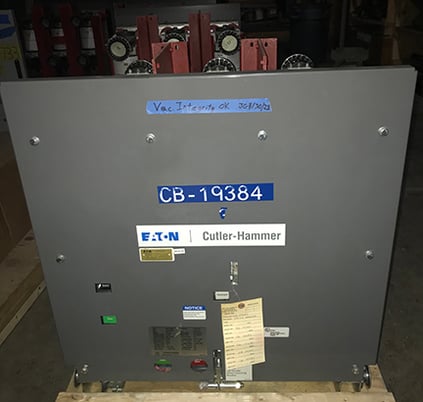 3000 Amp, EATON, 50VCP-W63, 4760 Volts, 120 VAC CLSE & CAP TRP, 125 VDC/AC MOTOR - Image 1