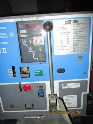 800 Amp, WESTINGHOUSE, DSII308, 480 Volts, manually operated, drawout, DIGITRIP L, S - Image 2